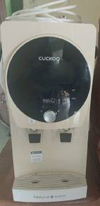 Cuckoo with Water Filter Replacement