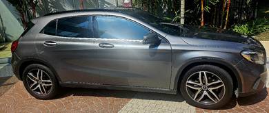 Mercedes Benz GLA200 200 (CBU) in Bukit Kiara, KUL
