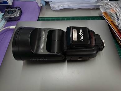 godox v1 pro (Nikon mount )⁶