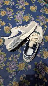NIKE Air Max Vt2