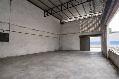 Warehouse / Factory For Rent in Valdor,PNG