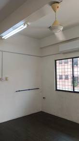 Room in Penampang, SBH