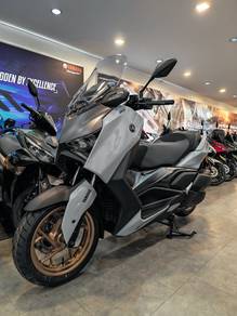 Yamaha XMAX
