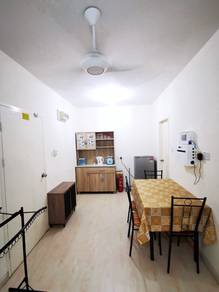 Condominium For Rent in University Utama Condominium
