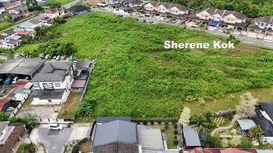 Others Land in Kuching, SWK