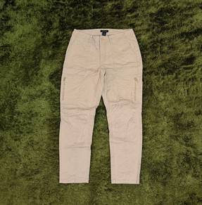 Cargo Pant sz 31.:)..