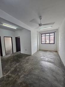 Flat For Sale in Flat Taman Perling