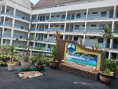 Condominium For Sale in Paradise Lagoon