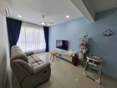 Condominium For Rent in I-Santorini