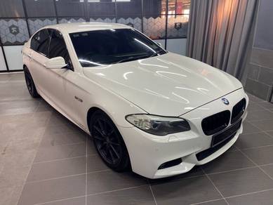 BMW 523i 23i M SPORT in Petaling Jaya, SGR