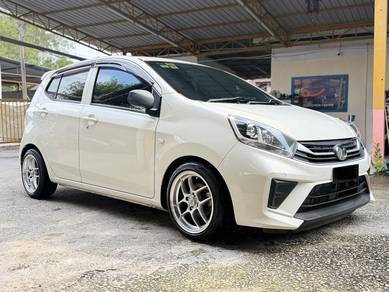 Perodua Axia E in Kajang, SGR