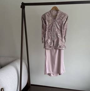 Set Kebaya Women