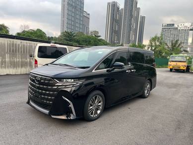 Toyota Alphard Z in Cheras, KUL