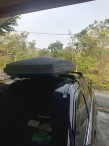 Taka Roof Box and Roof Rails