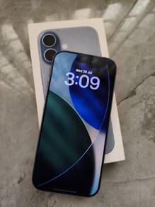 iPhone 17 blue