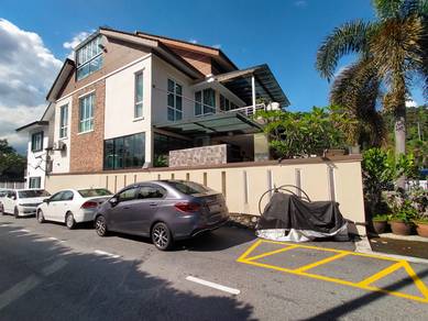 Semi-Detached House For Sale in Ampang,SGR