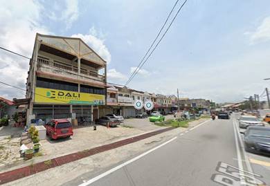 Shop lot For Sale in Ulu Yam,SGR