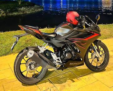 Honda CBR150R