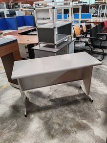 Meja heavy duty