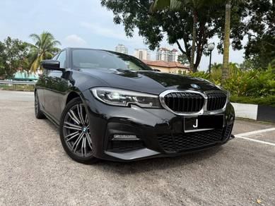 BMW 330i 30i M SPORT in Johor Bahru, JHR
