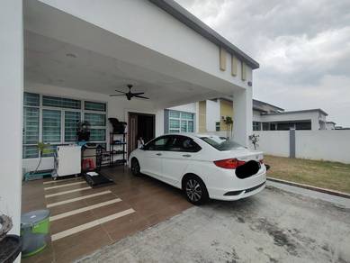 Bungalow House For Sale in Senawang,NSN
