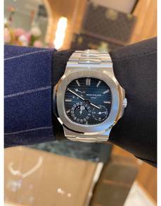 Patek Philippe Nautilus 5712/1a Blue Dial
