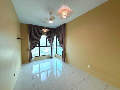 Condominium For Rent in The Valley @ SkySierra