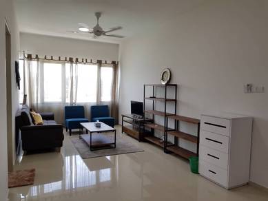 Condominium For Rent in Bay 21