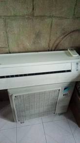 aircond 1.5 hospower jenama daikin