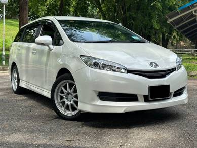 Toyota Wish X in Sungai Besi, KUL