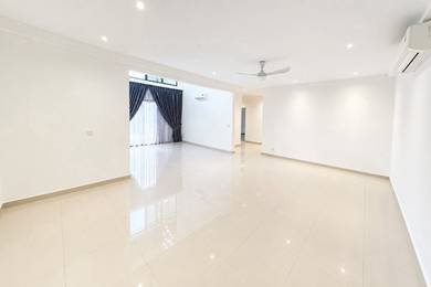 Condominium For Sale in Damansara Seresta