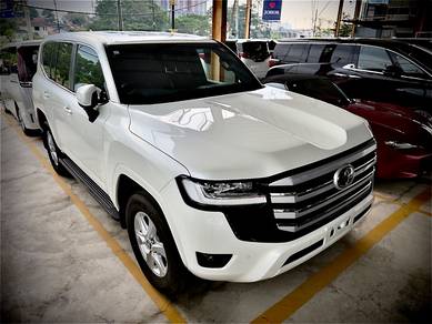 2023 Toyota Land Cruiser AX
