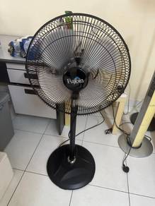 Fujibin Metal Stand Fan