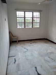 Flat For Sale in Flat PKNS Seksyen 7 Shah Alam
