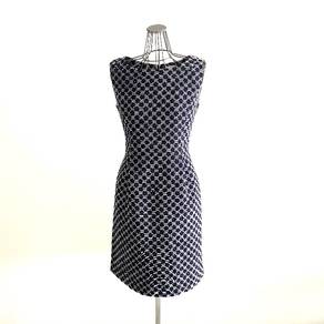 Harrods Embossed Flowers Navy Blue/white Sleeveles