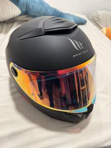 MT Helmet Thunder 4 sv