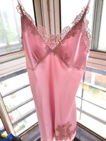 Quality pink Nightdress with pad