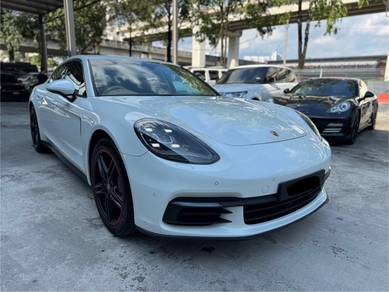 2017 Porsche Panamera 4S