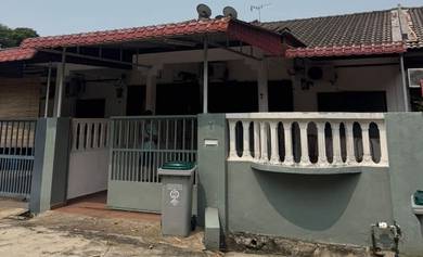 1-storey Terraced House For Sale in Batu Berendam,MLK