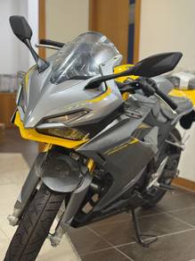 Honda CBR150R