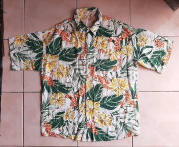 Kemeja Hawai