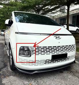Hyundai Staria Headlight housing original