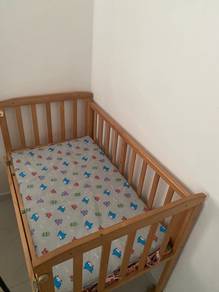 baby cot