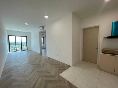 Service Residence For Sale in Upton