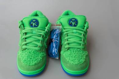Nike SB Dunk Low Grateful Dead Bears Green