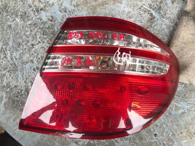 No 20-8-2 Lampu RH Nissan Cefiro A33 NFL Usdm
