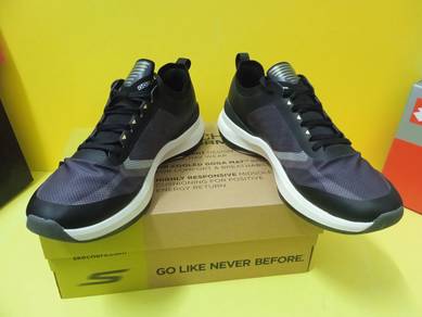 ITEM BARU_Black Sneakers size 9uk