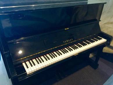 Yamaha U1M PE Piano
