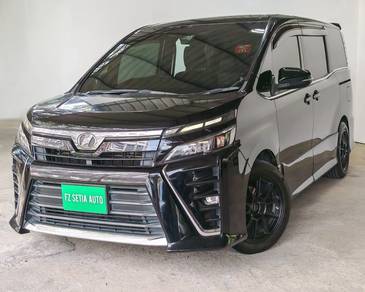 Toyota Voxy ZS KIRAMEKI II in Salak Selatan, KUL