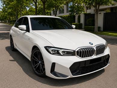 BMW 320i 20i M SPORT in Johor Bahru, JHR